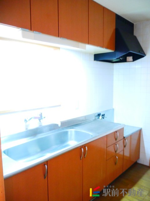 キッチン　人気の対面キッチンタイプ♪