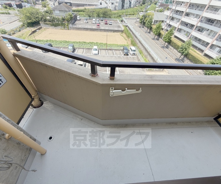 近鉄京都線 向島駅 徒歩10分 5階建 築37年の内装写真