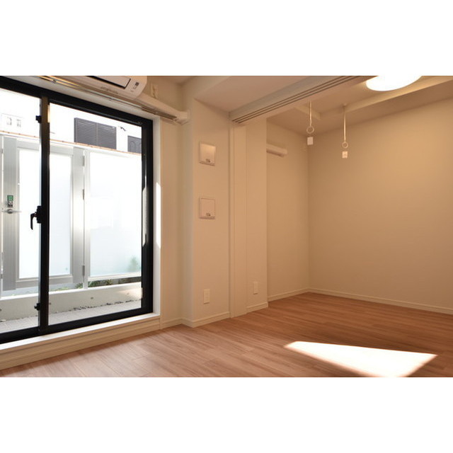 居室・リビング　当社提携物件の為、どこよりも安く安心してご契約可能です。