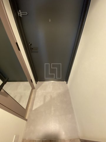 玄関　クロスレジデンス阿波座　玄関