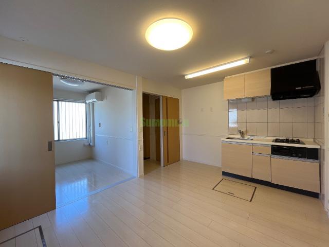 居室・リビング　リビング