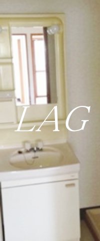 洗面設備　独立洗面台です。