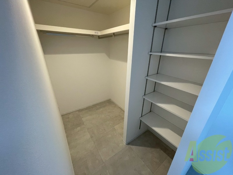 収納　嬉しいウォークインクローゼット仕様です！！