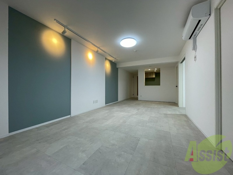 居室・リビング　エアコン付きなので夏でも快適なお部屋です！