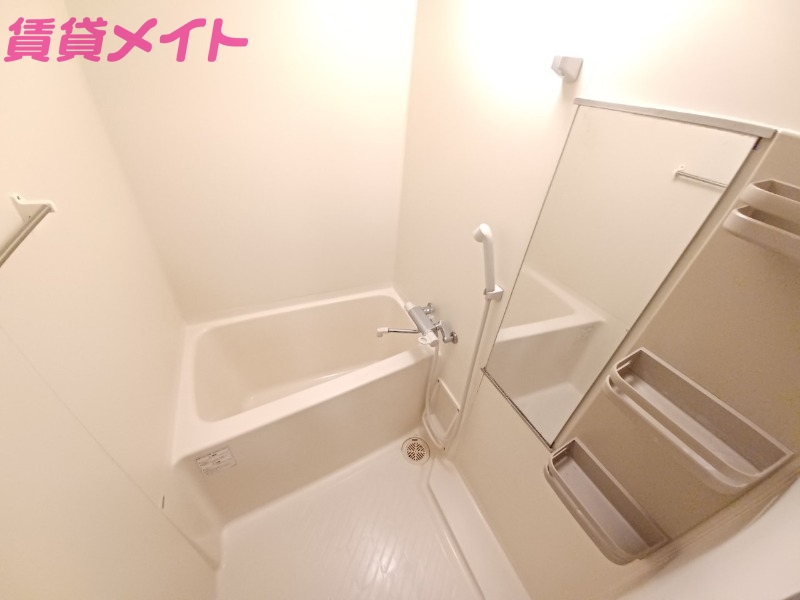 バス・シャワールーム　同物件別室写真