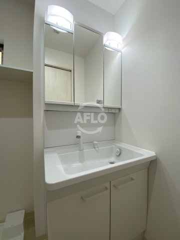 洗面設備　クリエオーレ明和　独立洗面台