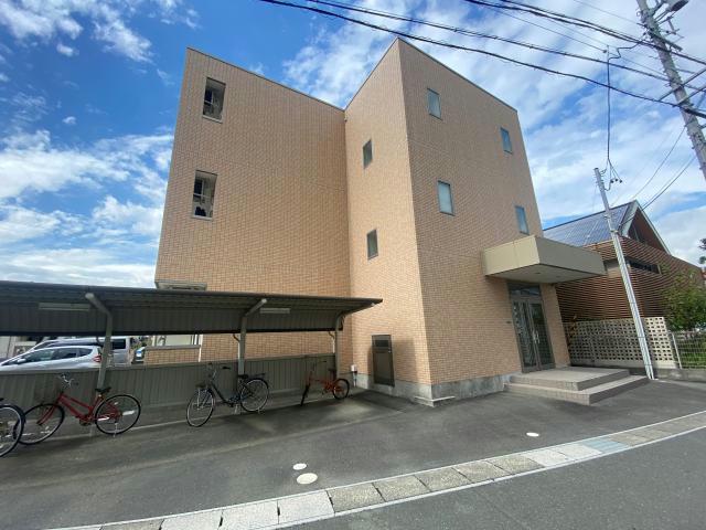 エントランス　エントランス部分