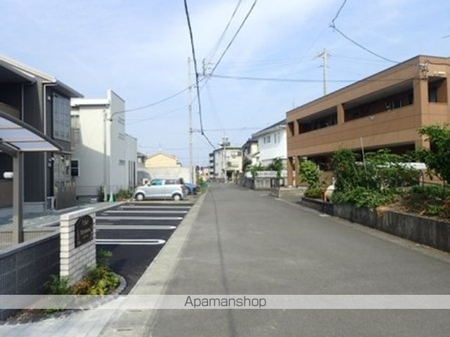 その他　前面道路（その他）まで5m