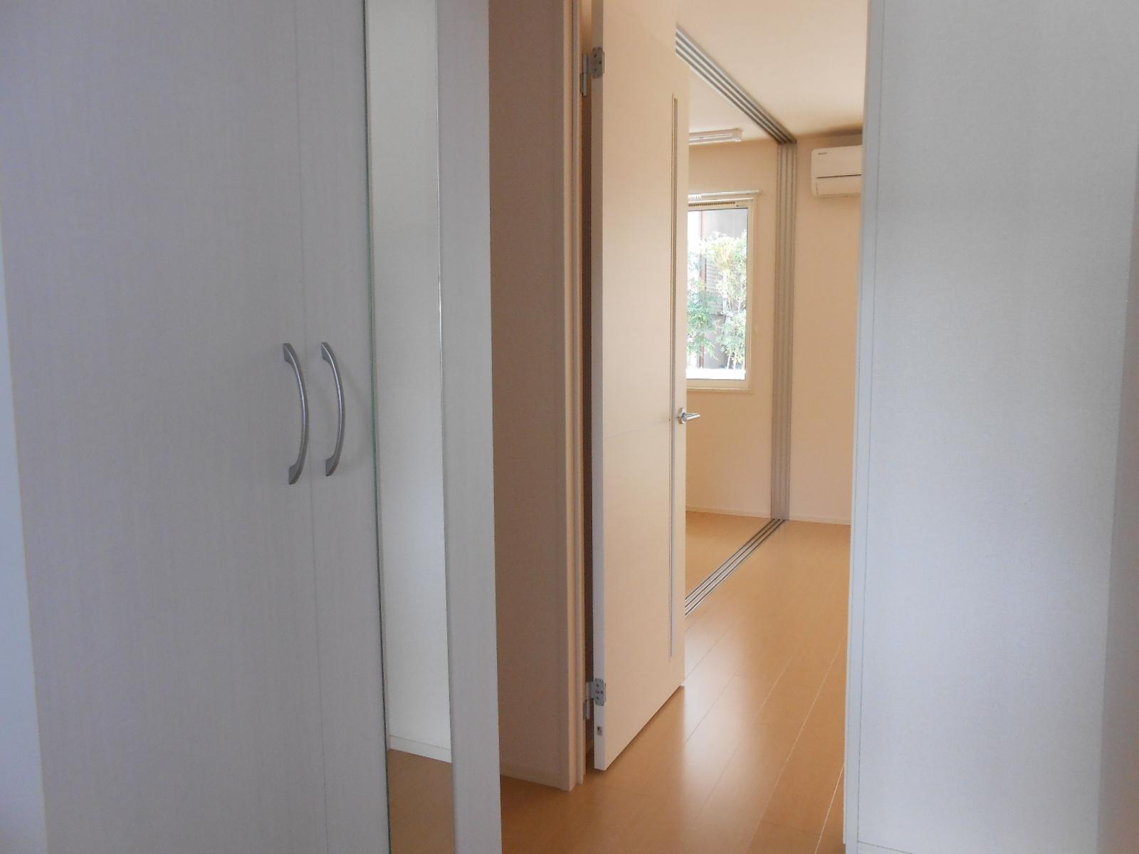 玄関　同仕様写真