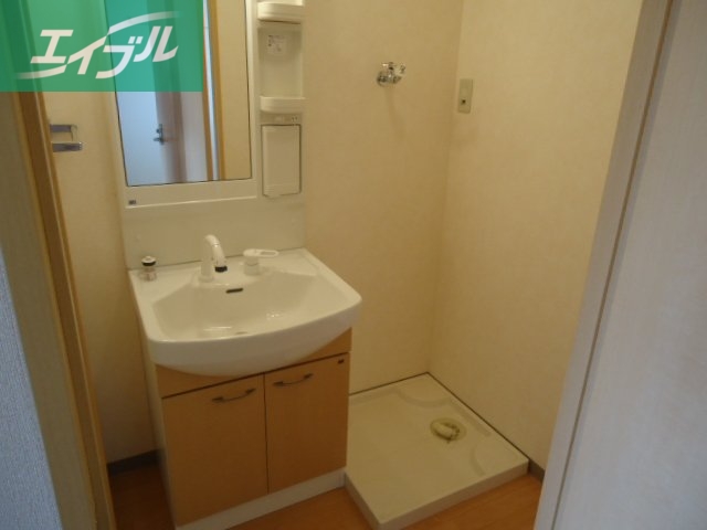 洗面設備　洗髪洗面化粧台