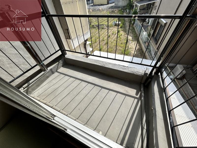 バルコニー　バルコニーがあります