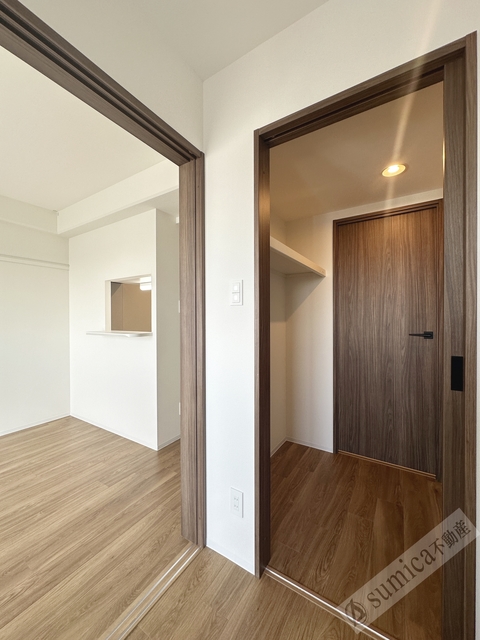 収納　お部屋ぐらい広いウォークスルークローゼット＾＾