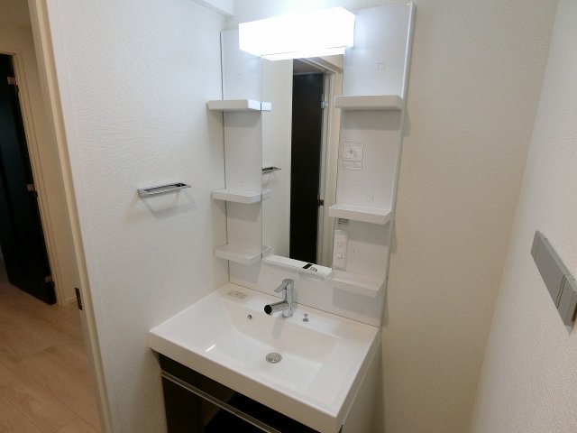 洗面設備　別号室参照