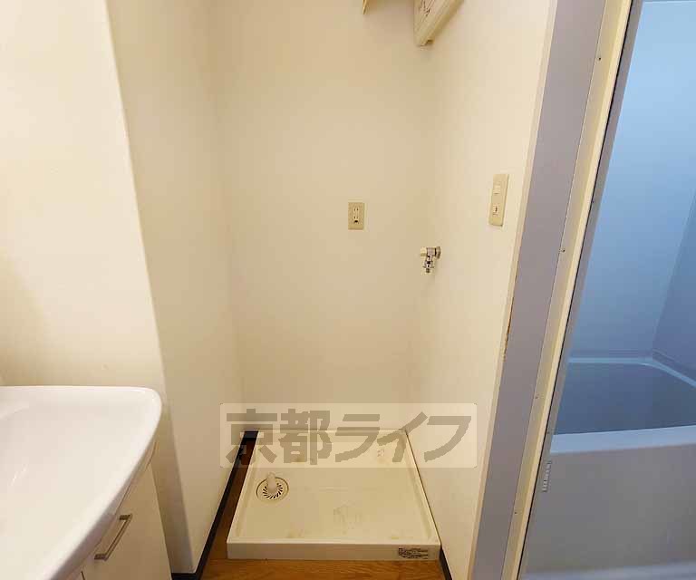 その他設備　室内に洗濯機が設置可能です。