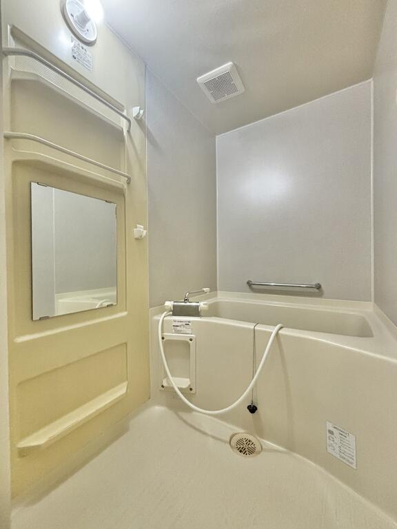 バス・シャワールーム　類似物件参照