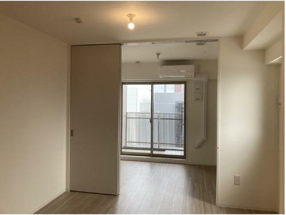 居室・リビング　内観