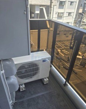 バルコニー　うれしいバルコニー付き！