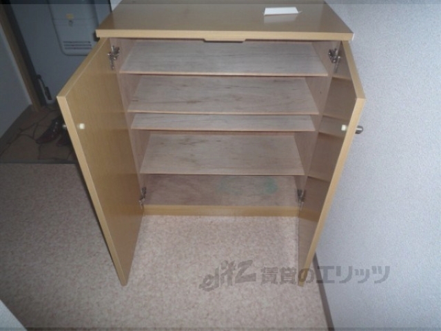 収納　下駄箱