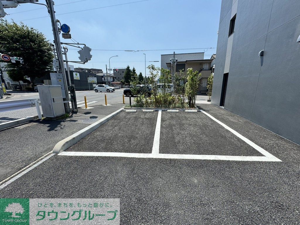 駐車場　駐車場