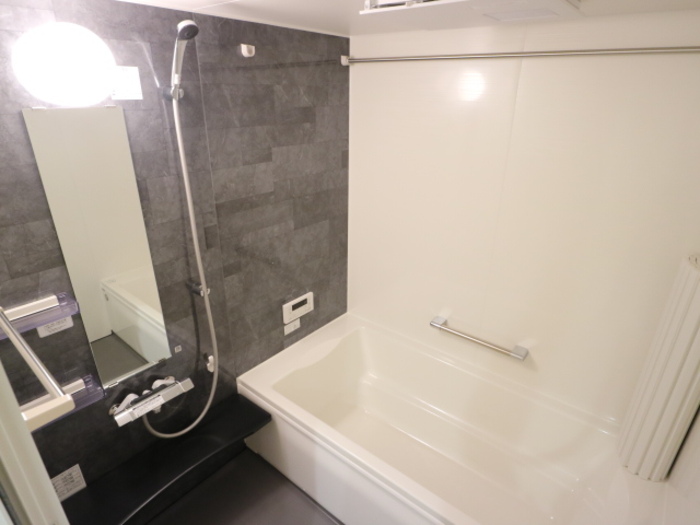 バス・シャワールーム　浴室