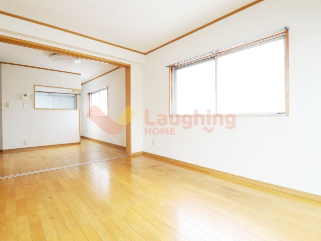 居室・リビング　ゆったりとした居間です