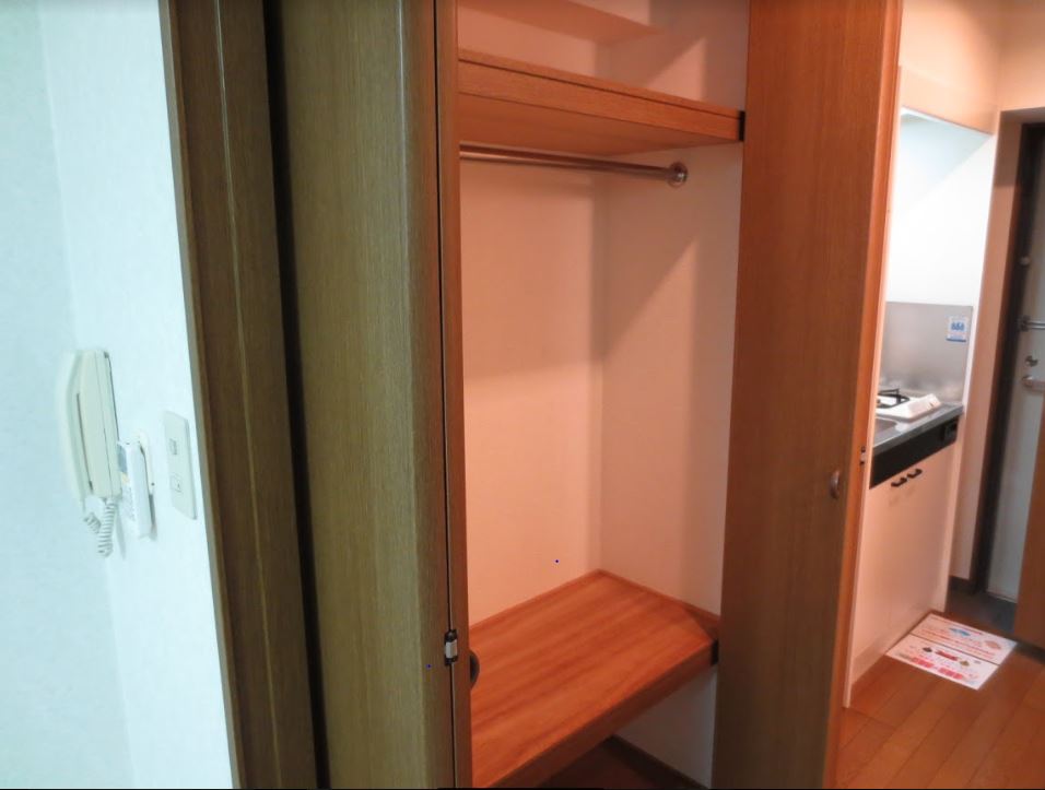 収納　この画像の反転タイプです。