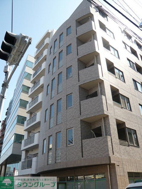 建物外観　重厚な外観