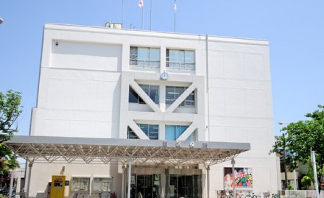 役所　横浜市西区役所（役所）まで774m