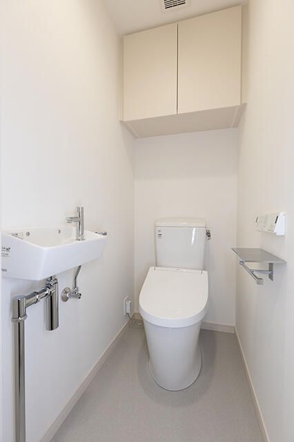 トイレ　別部屋参考写真