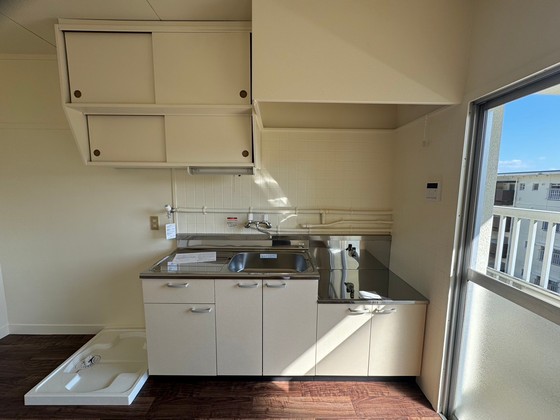 キッチン　※別部屋の写真です