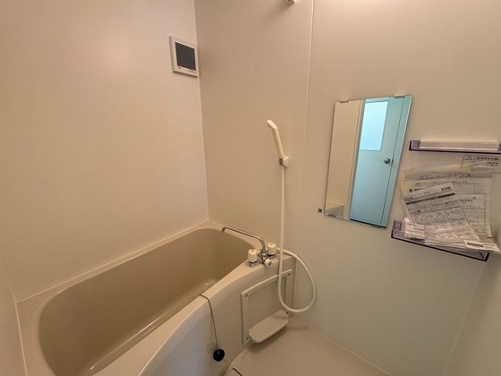 バス・シャワールーム　※別部屋の写真です