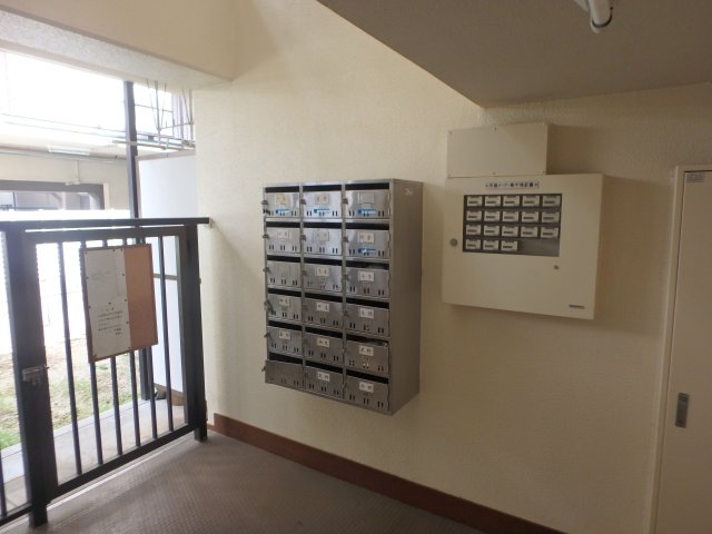 その他共有部分　集合ポストです