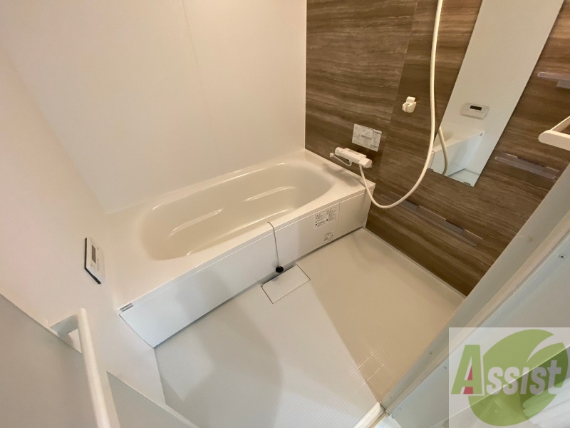 バス・シャワールーム　お風呂です。ゆっくりお風呂につかるのも体に良いですね～