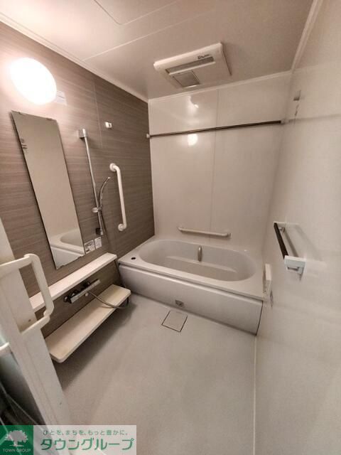 バス・シャワールーム