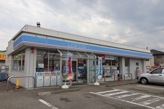 コンビニ　ローソン（コンビニ）まで2606m