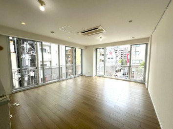 居室・リビング　居室