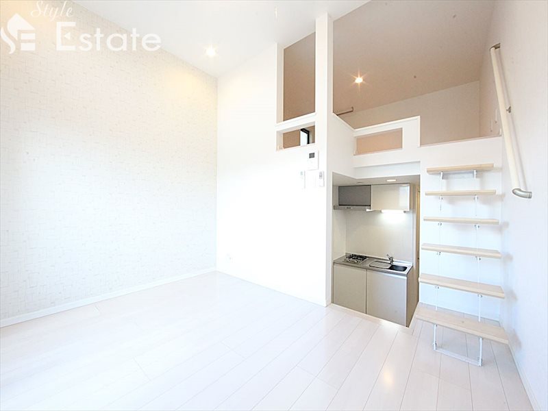 居室・リビング　内装