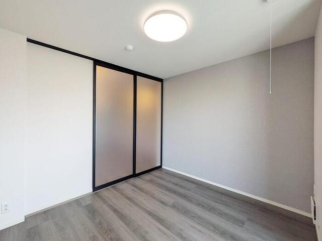 居室・リビング　洋室(2)