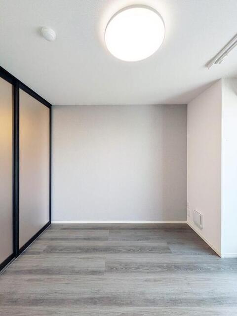 居室・リビング　洋室(4)