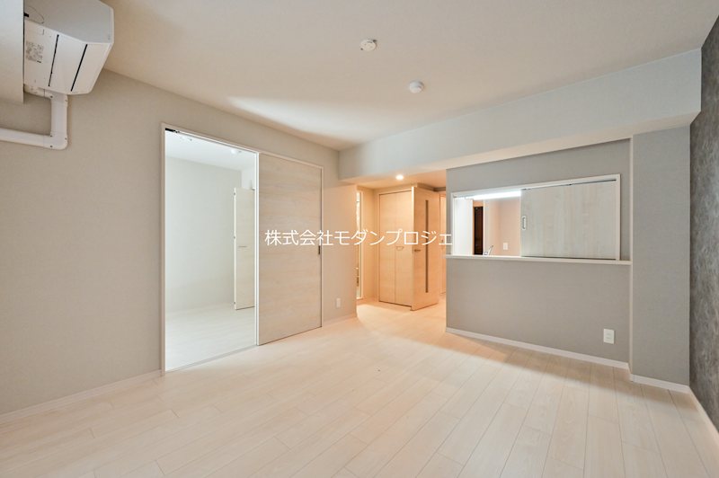 居室・リビング　MODERN PALAZZO姪浜II