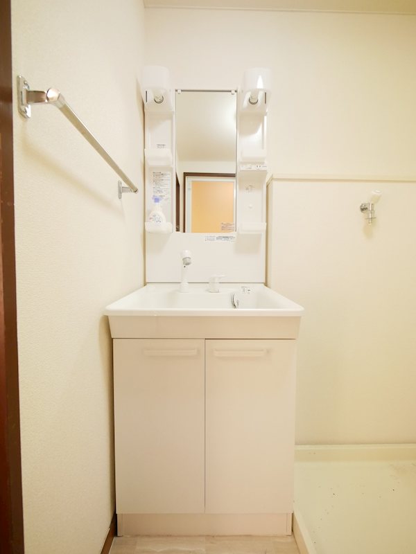 洗面設備　シャンプードレッサー