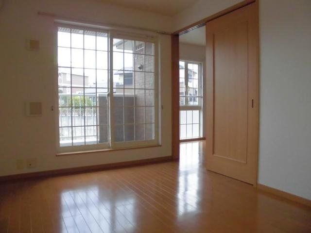 居室・リビング　物件画像