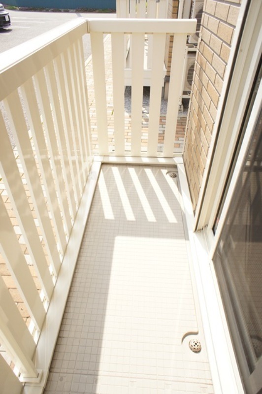 バルコニー　図面と現状に相違がある場合には現状を優先