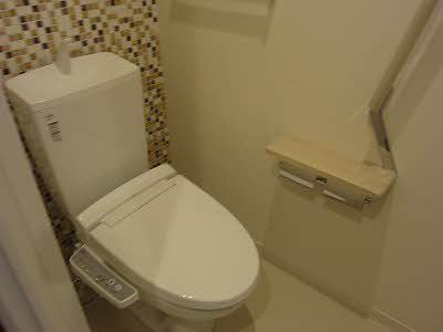 トイレ　トイレ