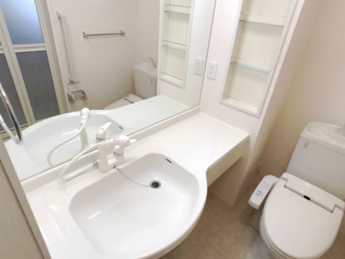 洗面設備　カウンター洗面台