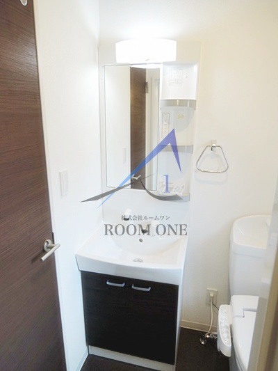 洗面設備　洗面台です。