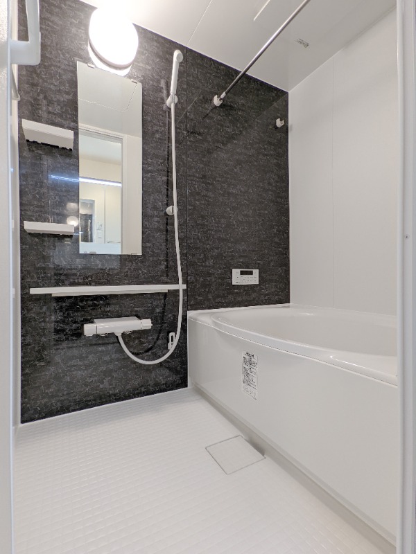 バス・シャワールーム　図面と現状に相違がある場合には現状を優先