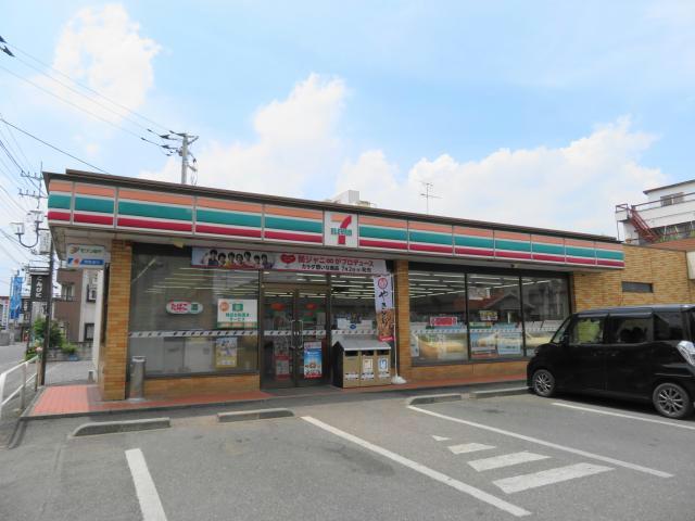 コンビニ　セブンイレブン 結城中央店（コンビニ）まで837m