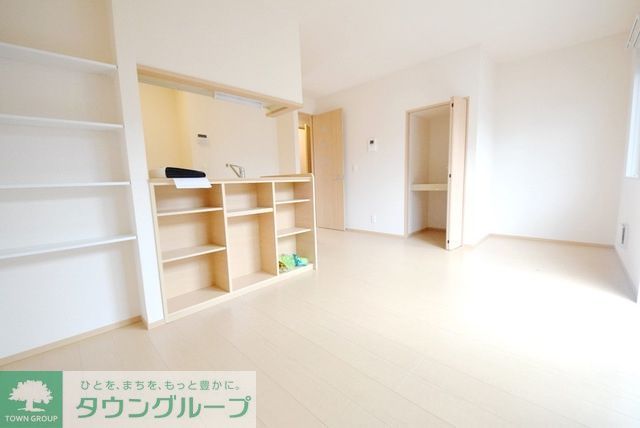 居室・リビング　お問合せはタウンハウジングまで！※現地待合わせ相談可能