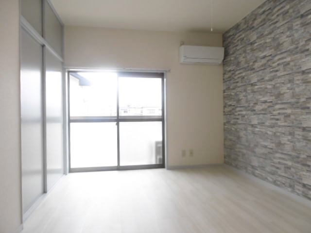 居室・リビング　同仕様